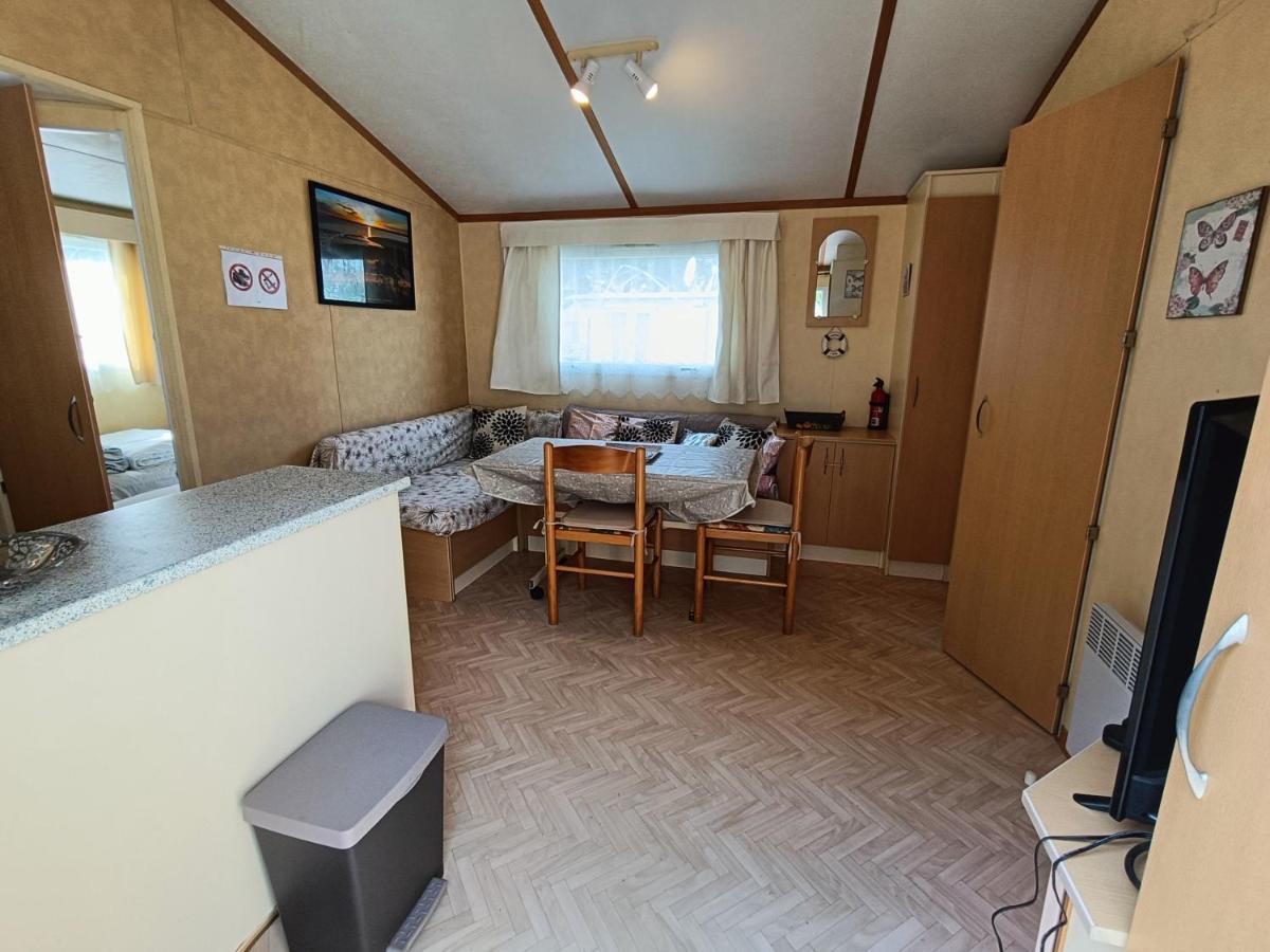 Mobilhome Oleron Simple Et Spacieux A 1Min De L'Ocean La Cotinière Eksteriør billede